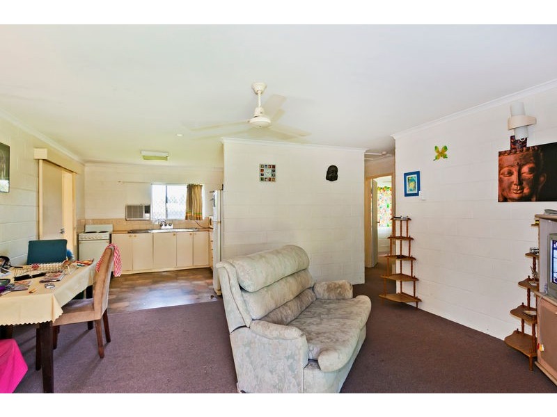 1 Girralong Street, Cairns QLD 4870