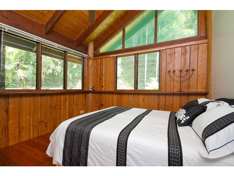 5 Timber Terrace, Smithfield QLD 4878