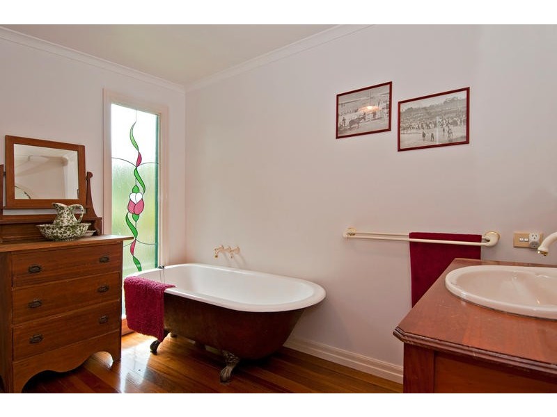 127 Redbank Road, Cairns QLD 4870