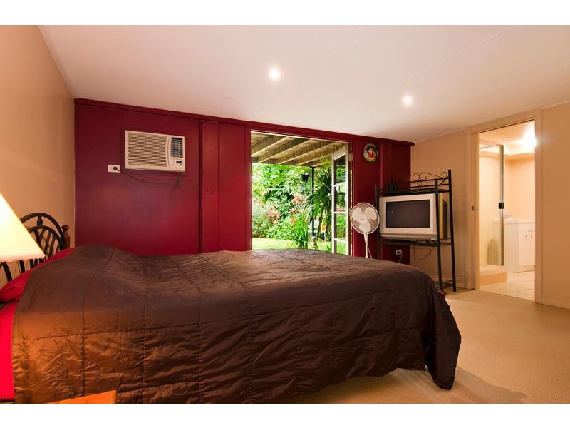 127 Redbank Road, Cairns QLD 4870