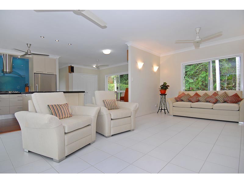 273  Toogood Road, Bayview Heights QLD 4868