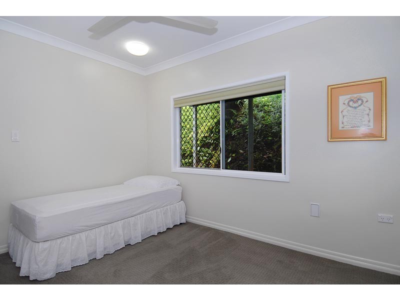 273  Toogood Road, Bayview Heights QLD 4868