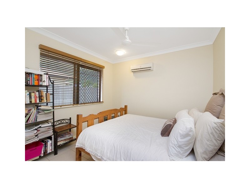 33 Fitzmaurice Drive, Bentley Park QLD 4869