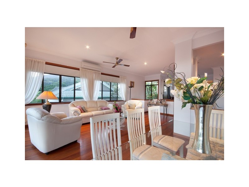 43  Summer Hill Drive, Mooroobool QLD 4870