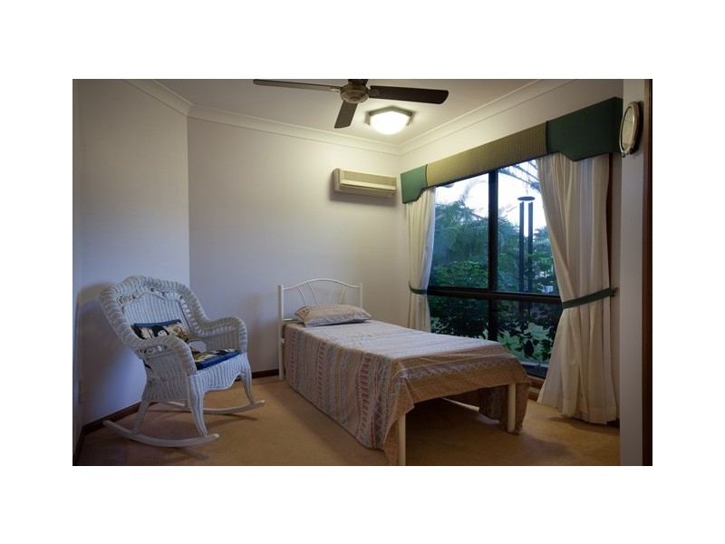 43  Summer Hill Drive, Mooroobool QLD 4870