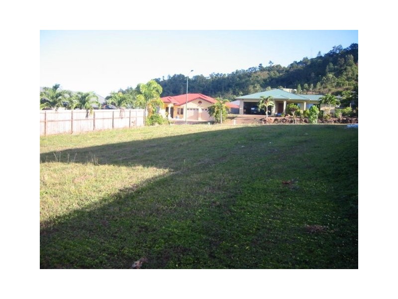 18 Sweetlip Close, Kanimbla QLD 4870