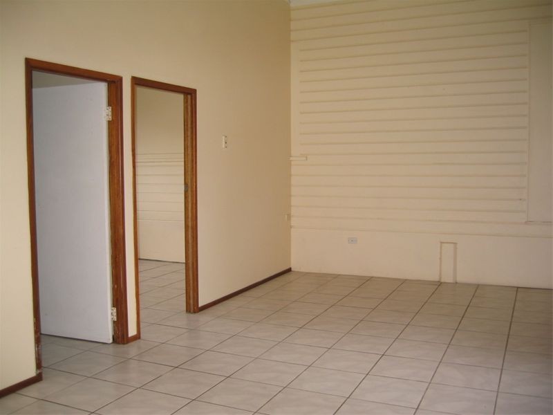 241 Little Spence Street, Bungalow QLD 4870