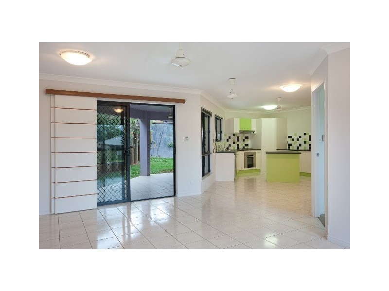 Bentley Park QLD 4869