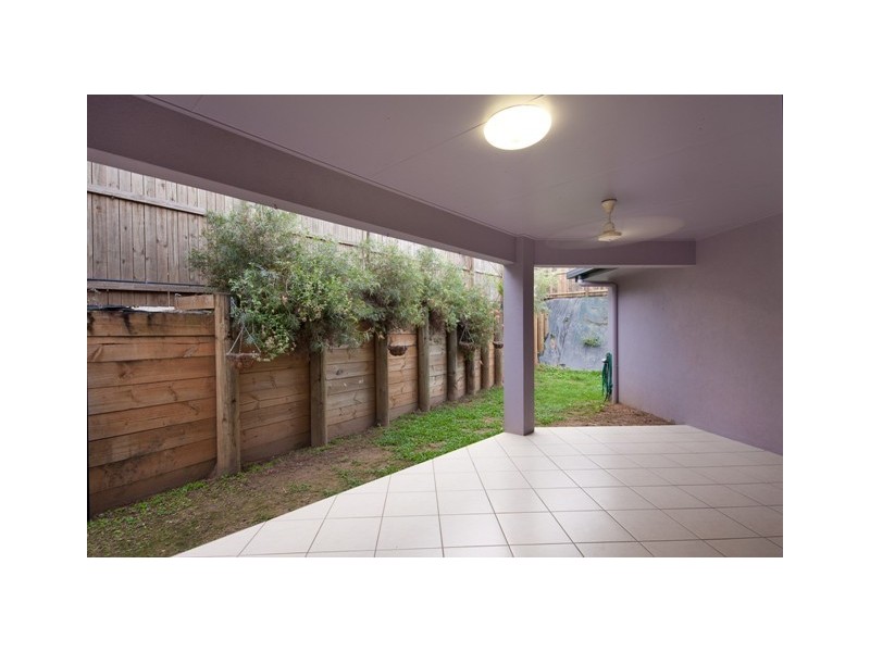 Bentley Park QLD 4869