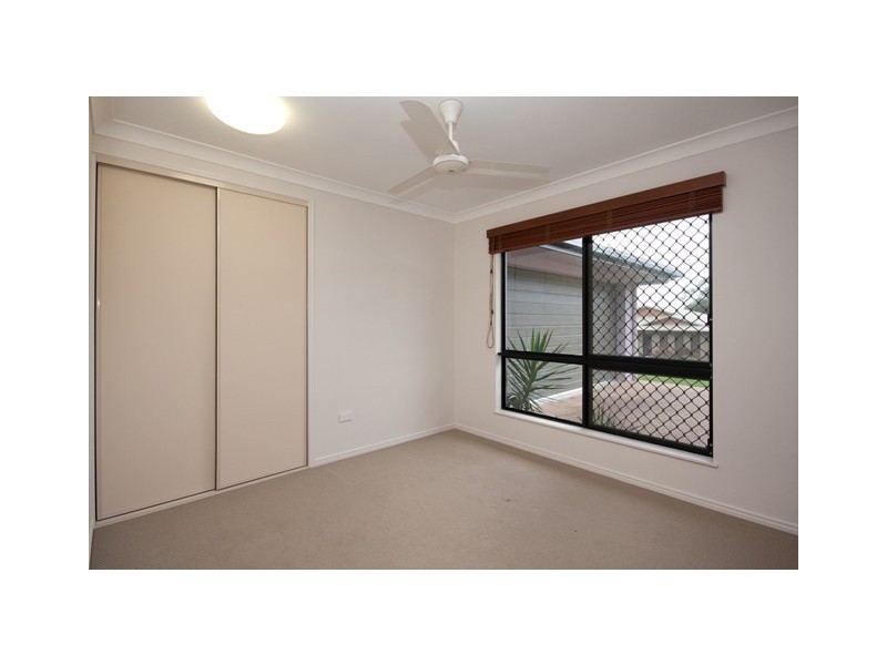 Bentley Park QLD 4869