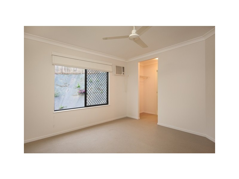 Bentley Park QLD 4869