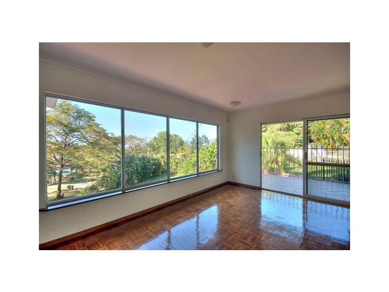 6 Kurrajong Street, Earlville QLD 4870