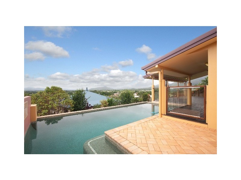 14  Guthrie Close, Bentley Park QLD 4869