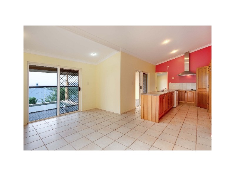 14  Guthrie Close, Bentley Park QLD 4869