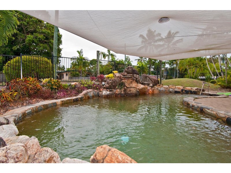 13/16 Fairweather St, Yorkeys Knob QLD 4878