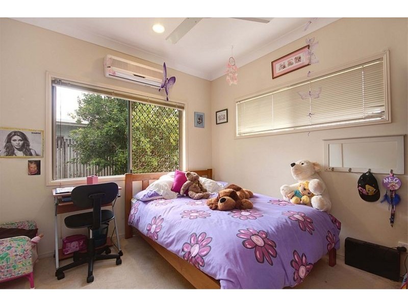 Bentley Park QLD 4869