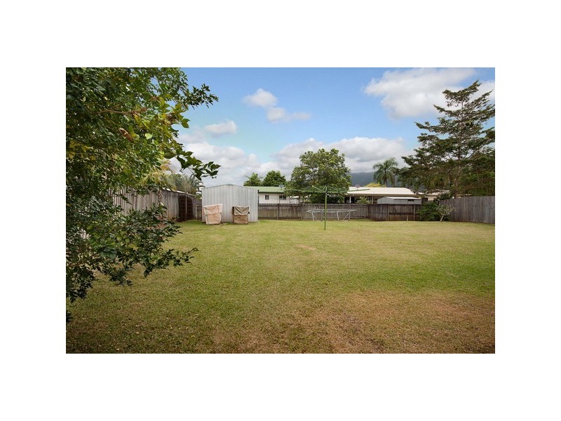 Bentley Park QLD 4869