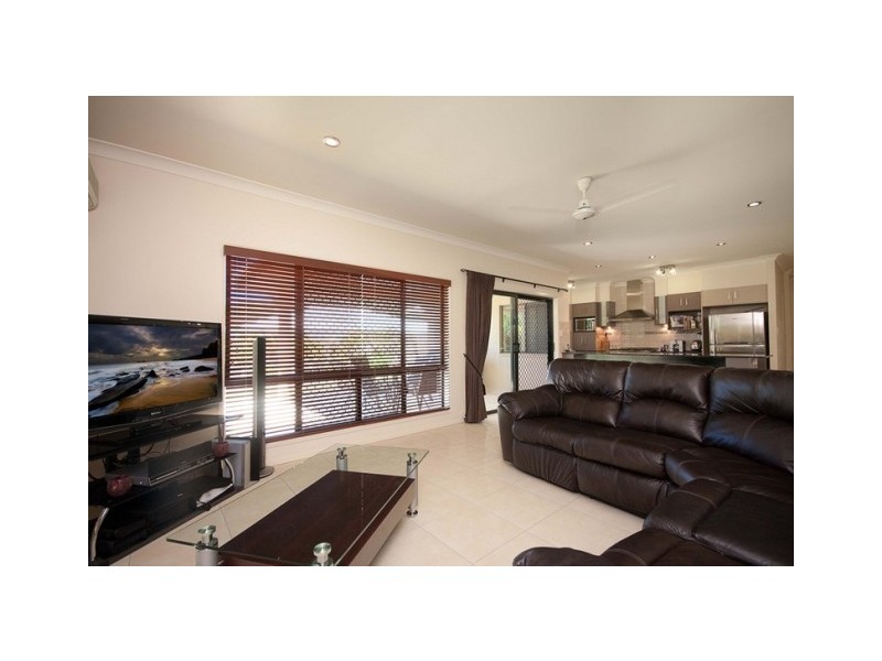 5 Quail Close, Woree QLD 4868