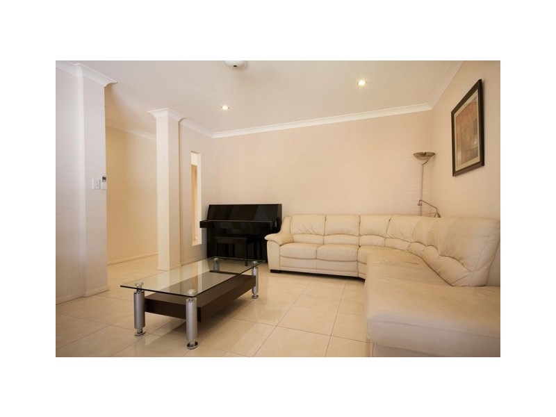 5 Quail Close, Woree QLD 4868