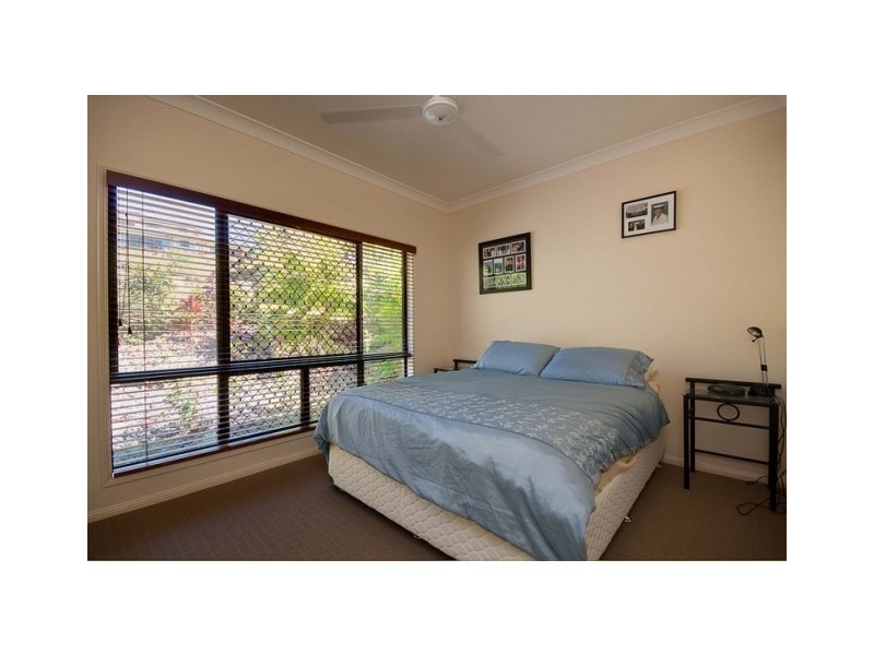 5 Quail Close, Woree QLD 4868