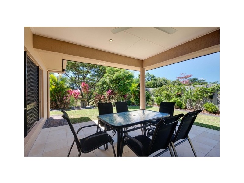 5 Quail Close, Woree QLD 4868