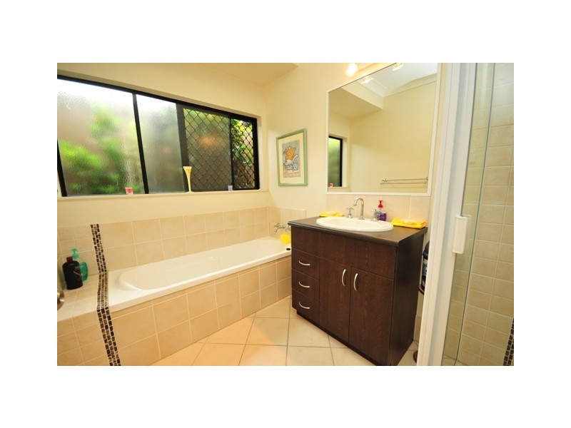 23  Dan Jones Street, Bentley Park QLD 4869