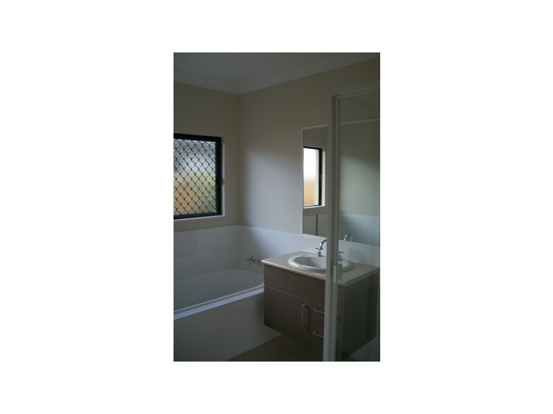 Kewarra Beach QLD 4879