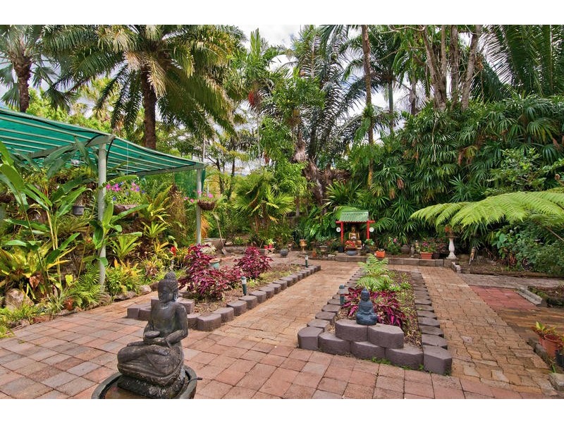 20  Mangano Close, Brinsmead QLD 4870