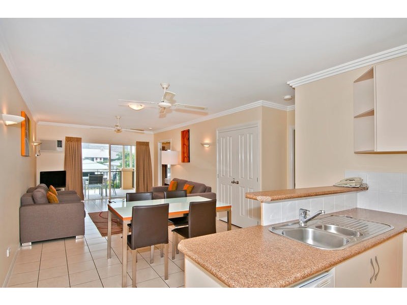 18/234A Grafton Street, Cairns North QLD 4870