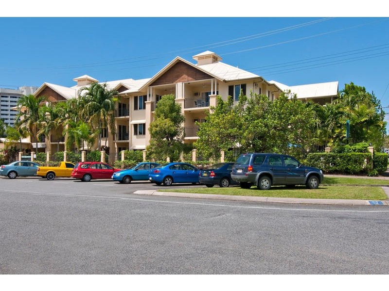 18/234A Grafton Street, Cairns North QLD 4870