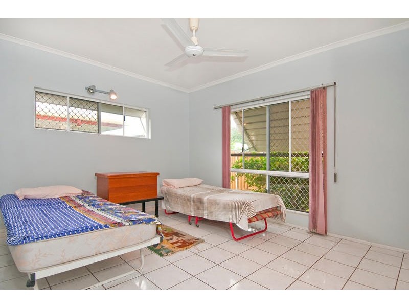 90  Hobson Drive, Brinsmead QLD 4870