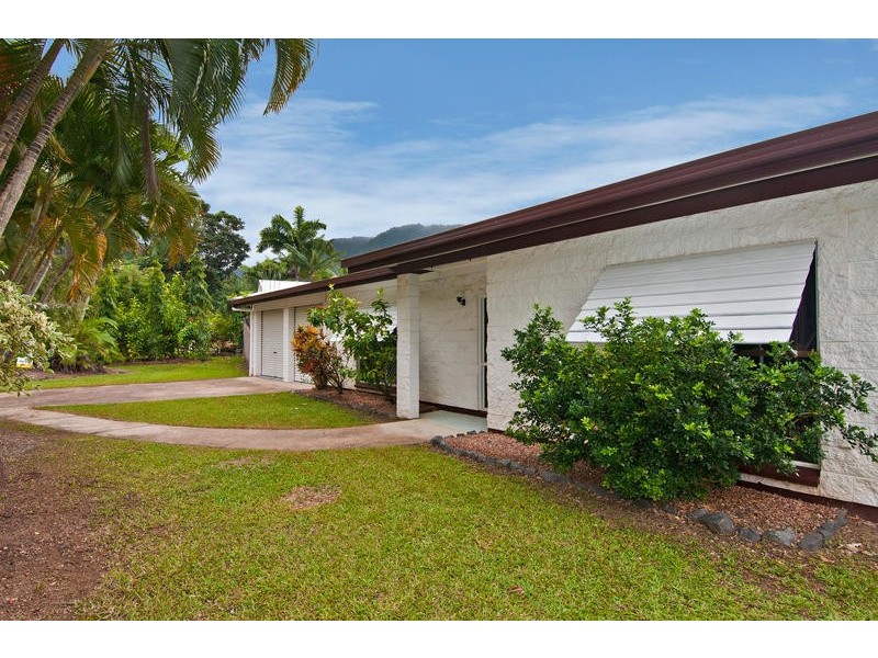 90  Hobson Drive, Brinsmead QLD 4870