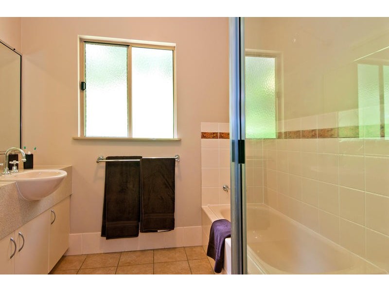 1  Primo Street, Freshwater QLD 4870