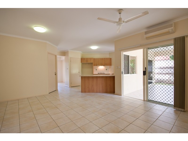 15 Obersky Close, Brinsmead QLD 4870
