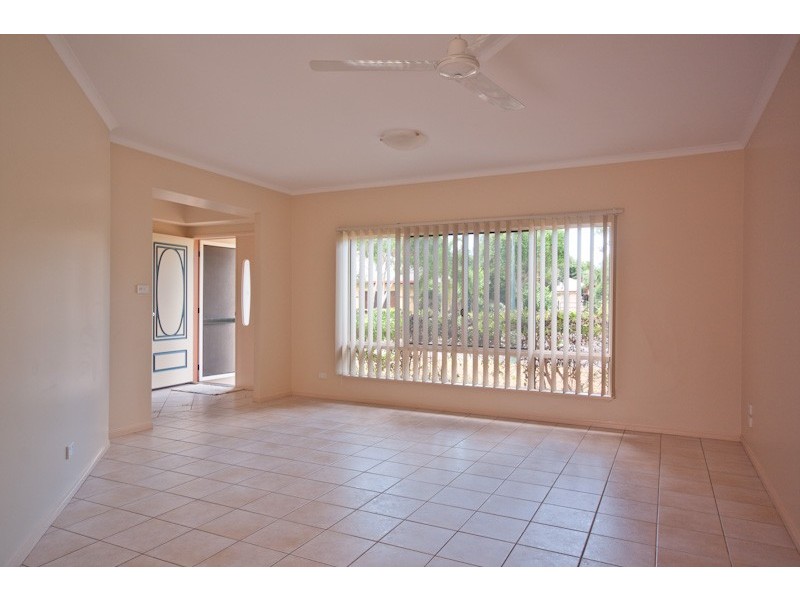 15 Obersky Close, Brinsmead QLD 4870