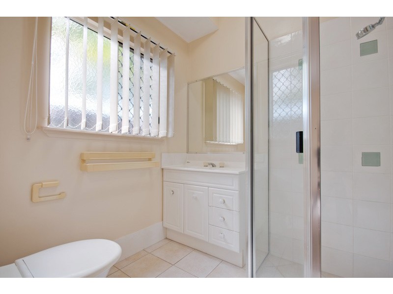 15 Obersky Close, Brinsmead QLD 4870
