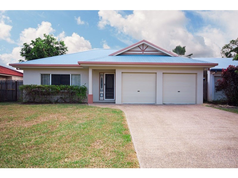 15 Obersky Close, Brinsmead QLD 4870