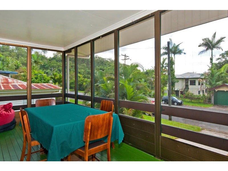 75  Macilwraith Street, Manoora QLD 4870