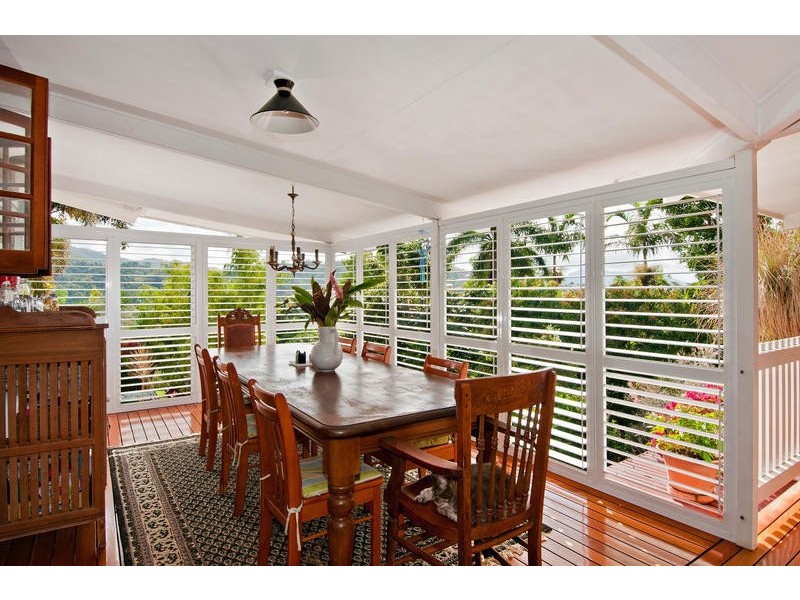 19-21 Brinsmead Terrace, Brinsmead QLD 4870