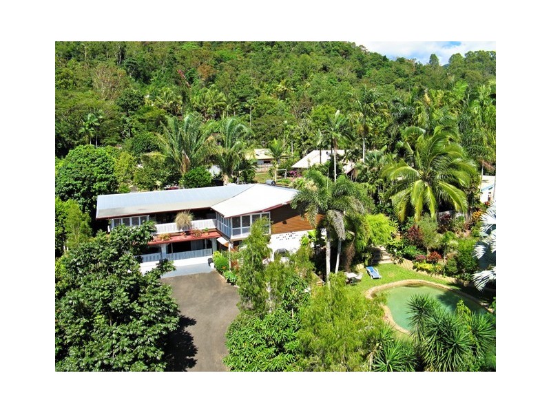 19-21 Brinsmead Terrace, Brinsmead QLD 4870