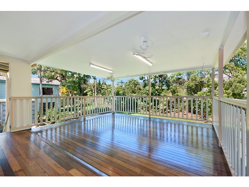 15 Thomson Street, Earlville QLD 4870