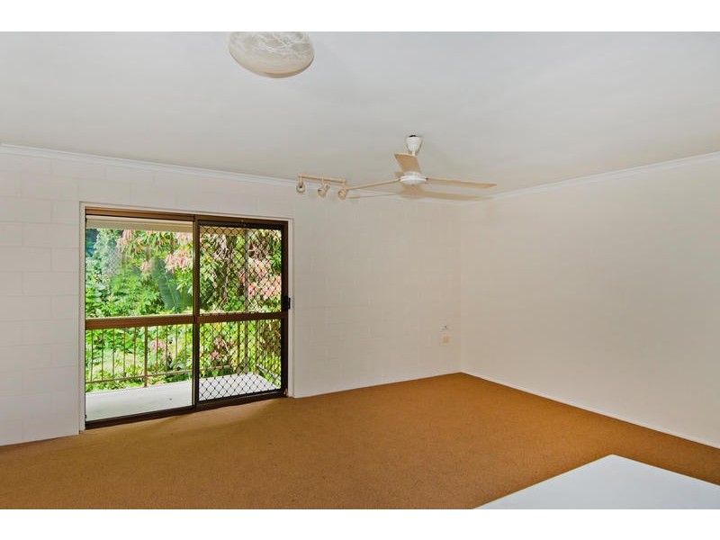 12/64 Pease St, Manoora QLD 4870