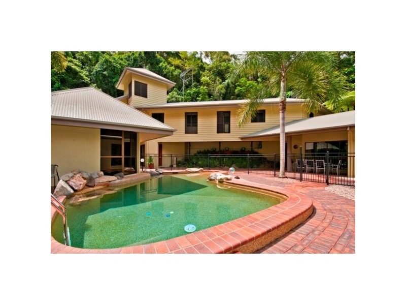 4  Creek Close, Bayview Heights QLD 4868