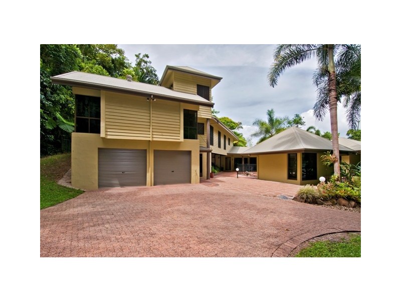 4  Creek Close, Bayview Heights QLD 4868