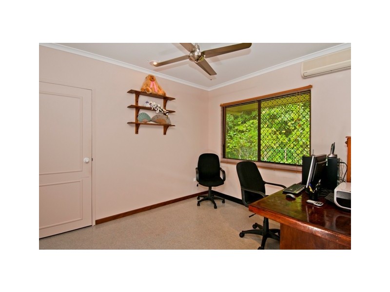 4  Creek Close, Bayview Heights QLD 4868