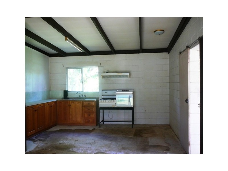 14 Mahogany, Manoora QLD 4870