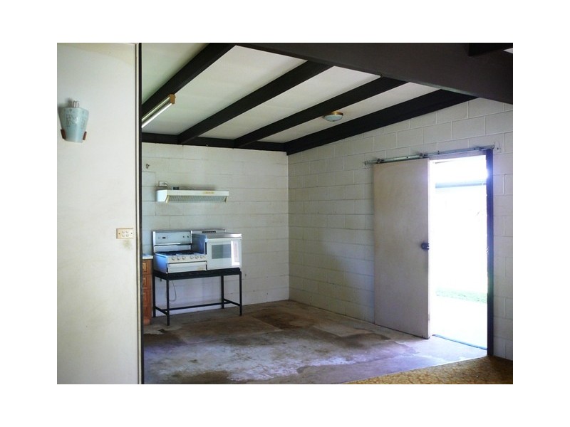 14 Mahogany, Manoora QLD 4870