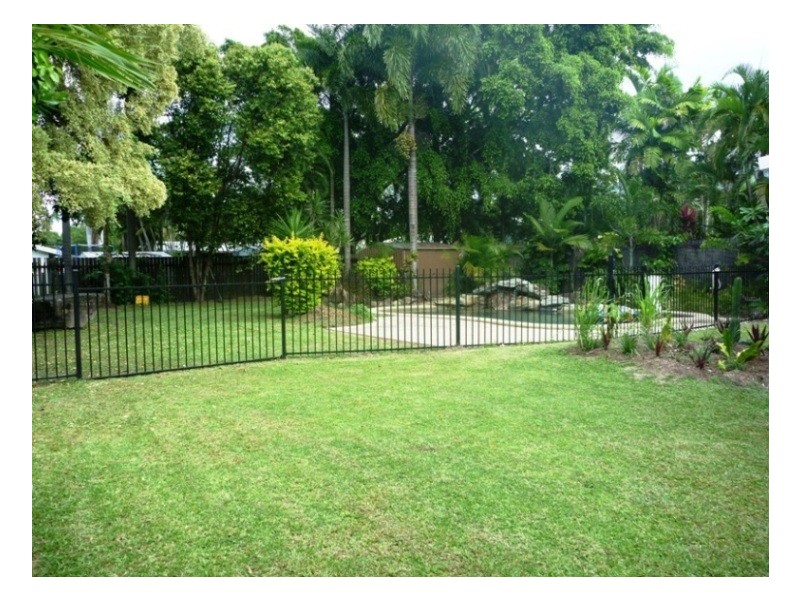 Kewarra Beach QLD 4879