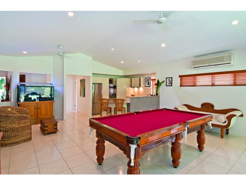 4  Red Peak Bvld, Caravonica QLD 4878