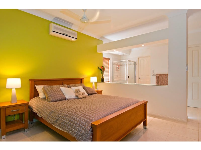 4  Red Peak Bvld, Caravonica QLD 4878